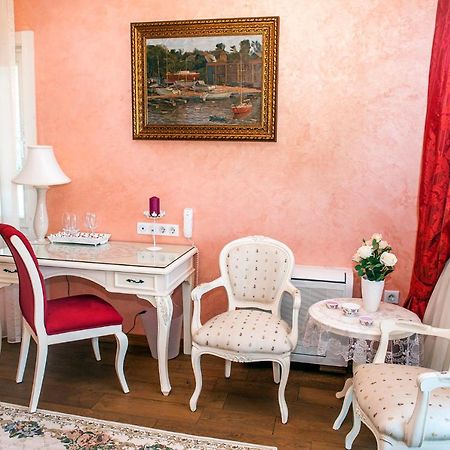 Swan Lake Hotel - Adult Only Selimiye  Exterior foto